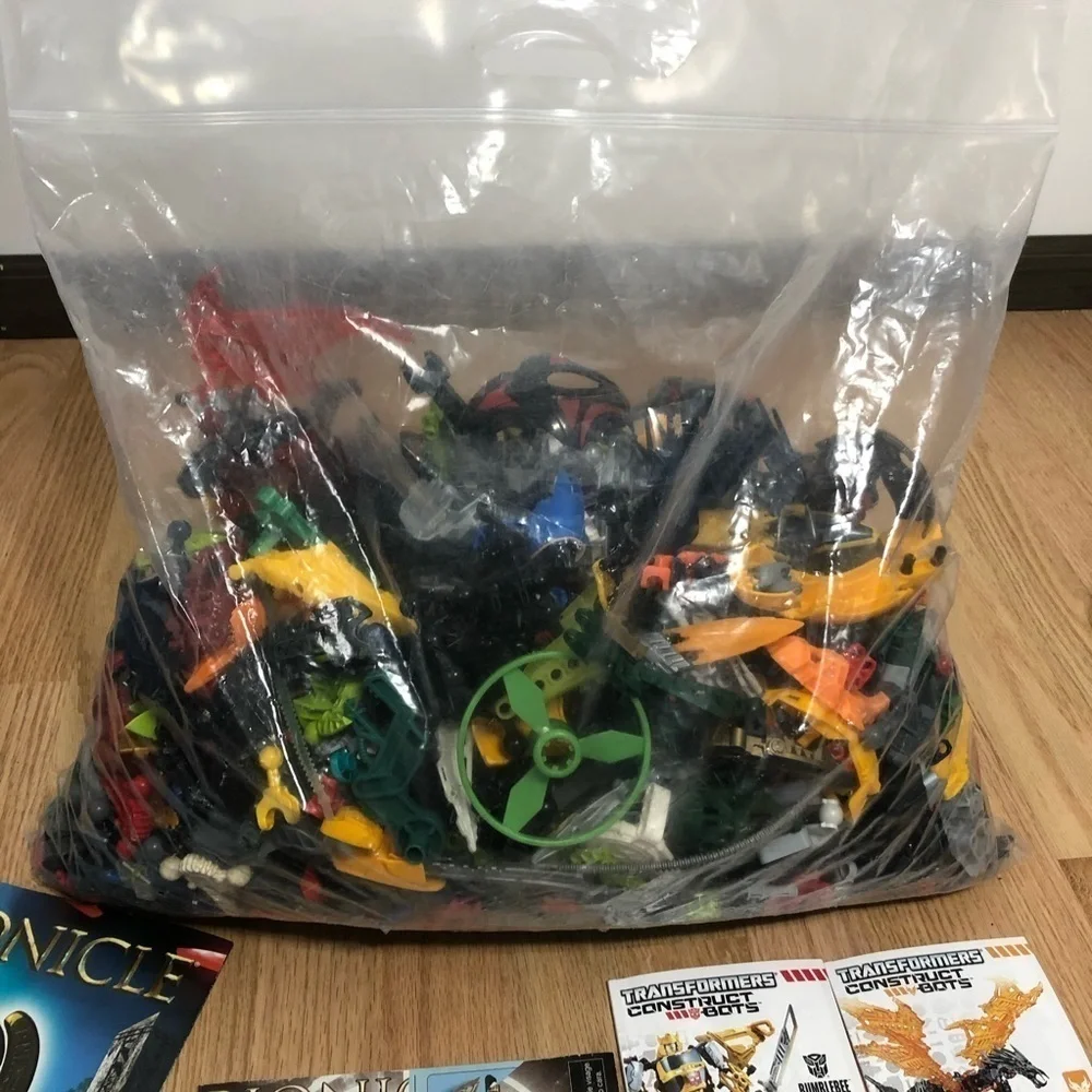 Lego Mixed Bag Building Blocks W/ Instruction Books Bionicle Hero Factory